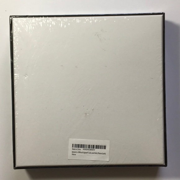 NEW SEALED BetterCo. Planet Earth Round Puzzle - Picture 4 of 4